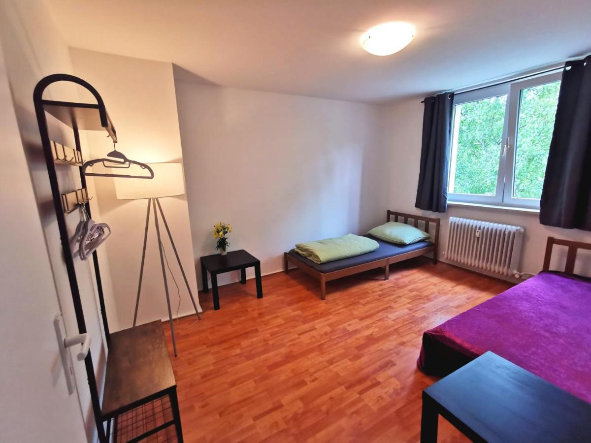 Monteurzimmer Berlin Neukoelln المظهر الخارجي الصورة